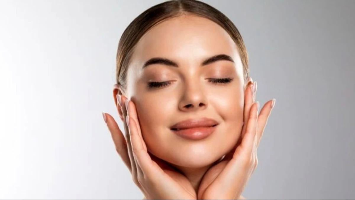 بهترین گیاهان دارویی برای جوانسازی و کاهش چین و چروک پوست